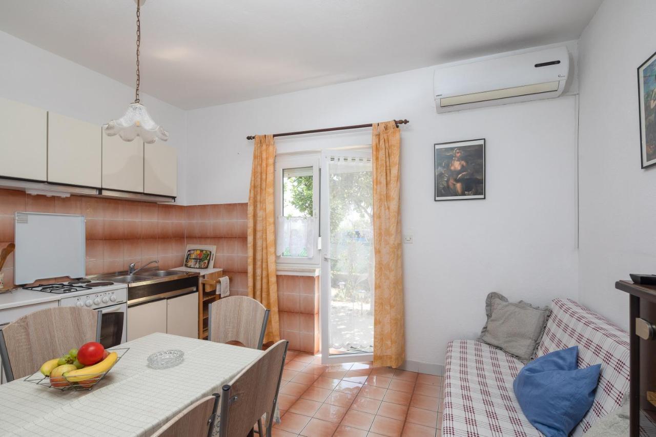 Apartments Near Beach Babic 斯普利特 外观 照片
